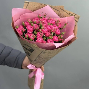 Букет из 5 розовых кустовых роз (50 см) в Москве