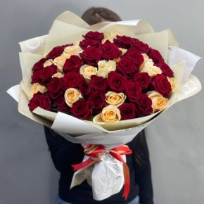 Букет "Даллас" из 51 розы микс (50 см) в Москве