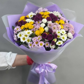 Букет из 21 хризантемы сантини микс (цвет в ассортименте) в Москве
