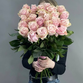 Букет из 25 роз Эквадор Пинк Мондиаль (60см) в Москве