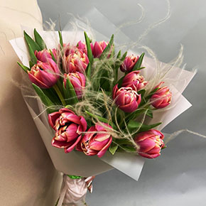 Букет тюльпанов недорого москва доставка в чайковский цветов