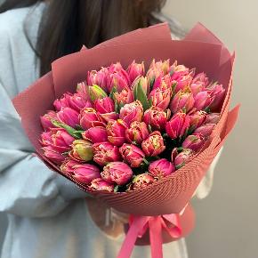 Букет из 49 пионовидных тюльпанов Колумбус в Москве