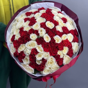 Букет "Поцелуй Амура" из 101 розы Эль Торо и Аваланж (50 см) в Москве