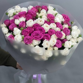 Букет из 25 кустовых пионовидных роз микс (60 см) в Москве