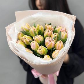 Букет из 19 премиальных, пионовидных тюльпанов " Манговый сорбет" в Москве