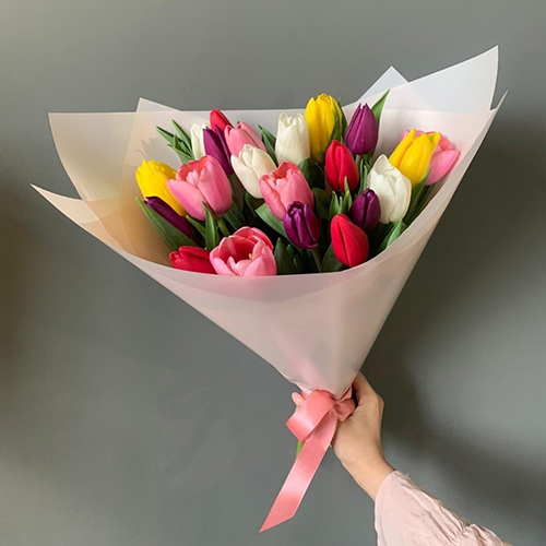 Букет из 21 тюльпана доставка по пушкину цветов