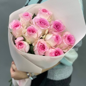 Букет из 11 пионовидных роз Эквадор (60см) в Москве
