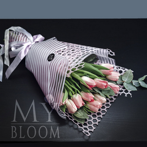 Букет из 11 розовых тюльпанов в Москве