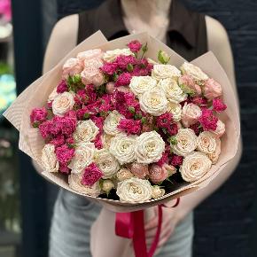 Букет из кустовых роз " Утренняя роса" ( 19 шт 50 см) в Москве