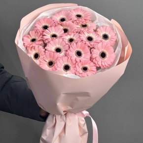 Букет из 17 гербер в Москве